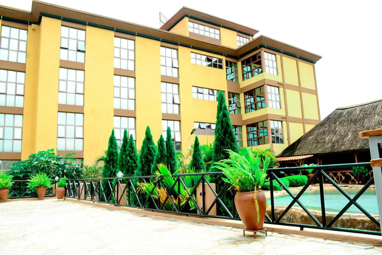 Kim Hotel Кигали Экстерьер фото