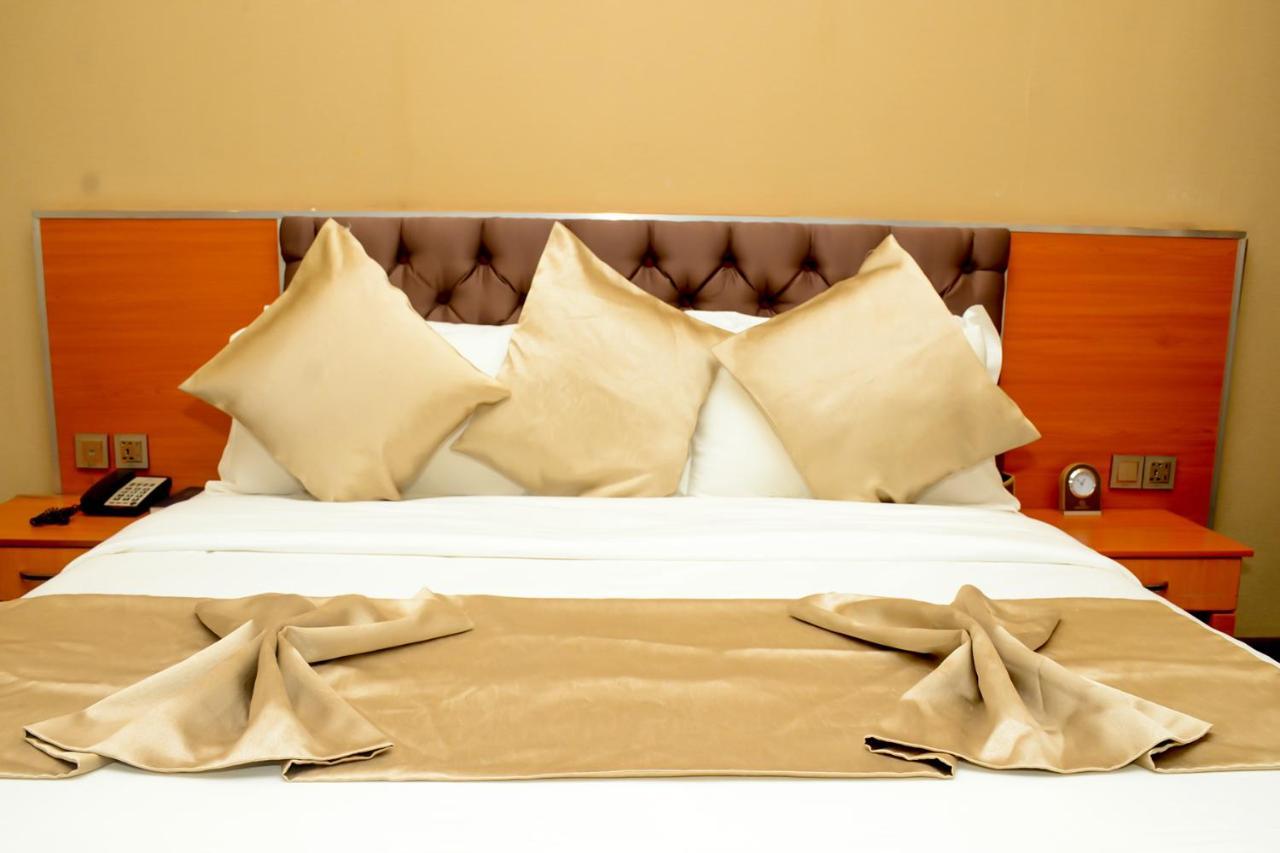 Kim Hotel Кигали Экстерьер фото