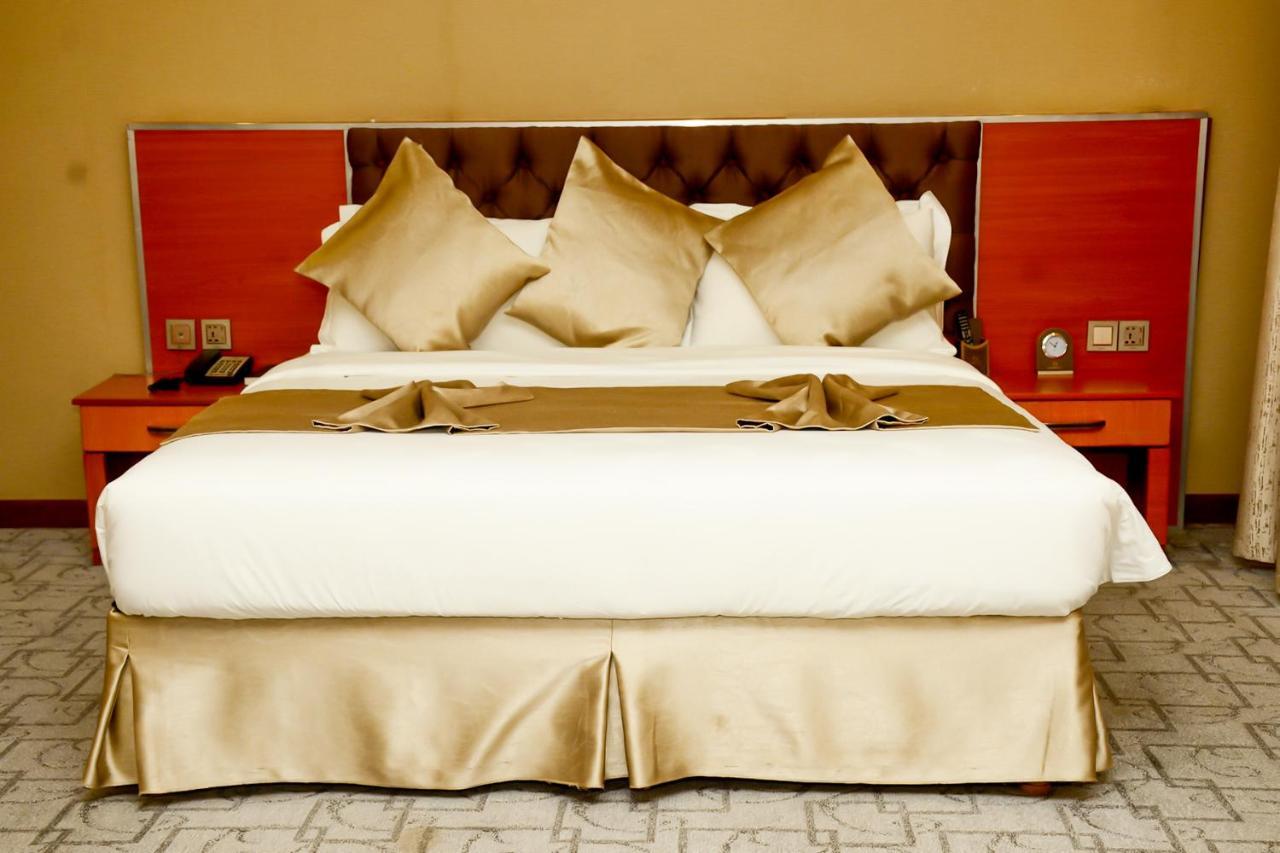 Kim Hotel Кигали Экстерьер фото