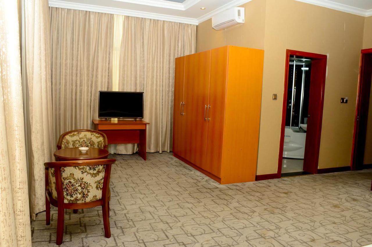 Kim Hotel Кигали Экстерьер фото